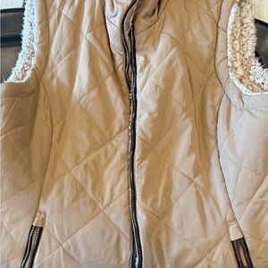 Free Country Beige Quilted Vest
